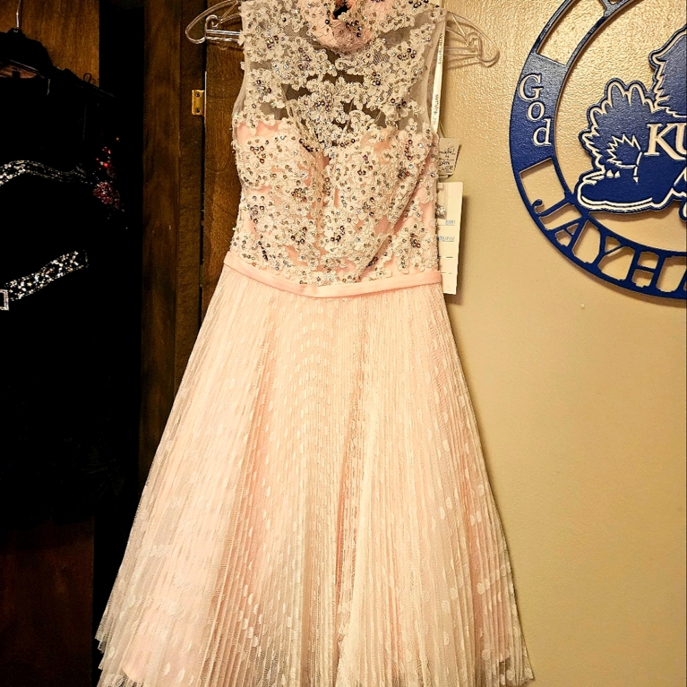 Formal dress ,multiple sizes